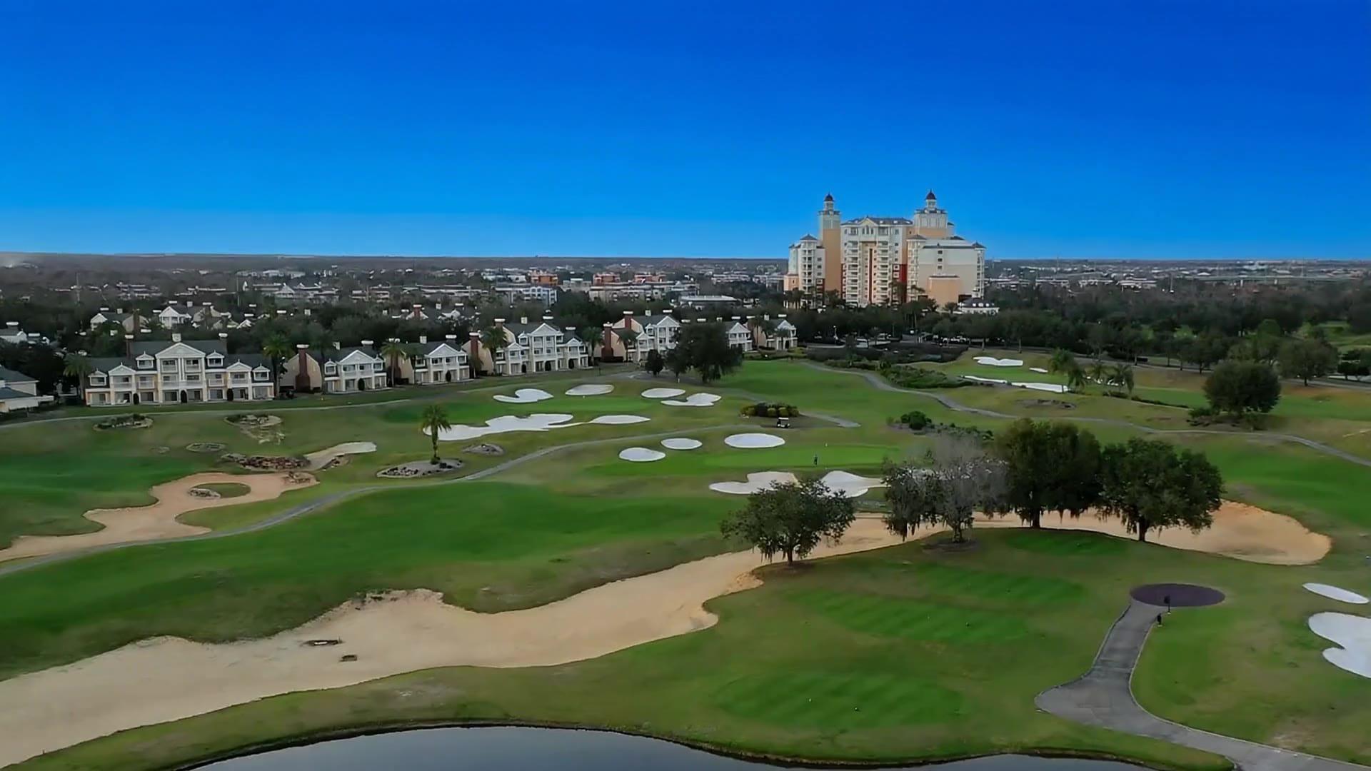 Reunion Grande surrounded by resort landscapes
